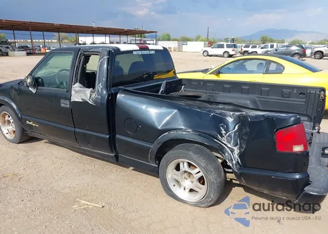 2002 Chevrolet S-10 Ls z USA, uszkodzony, nr VIN 1GCCS19W928151122
